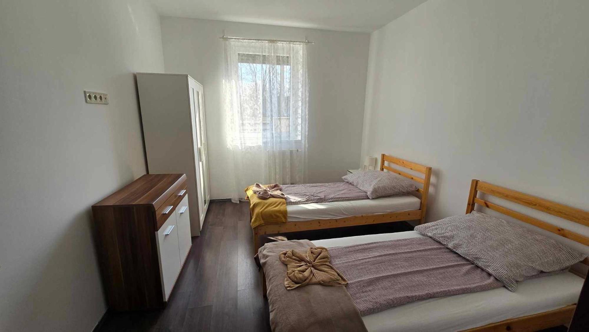 Aqua Apartman Tiszaújváros Exteriör bild